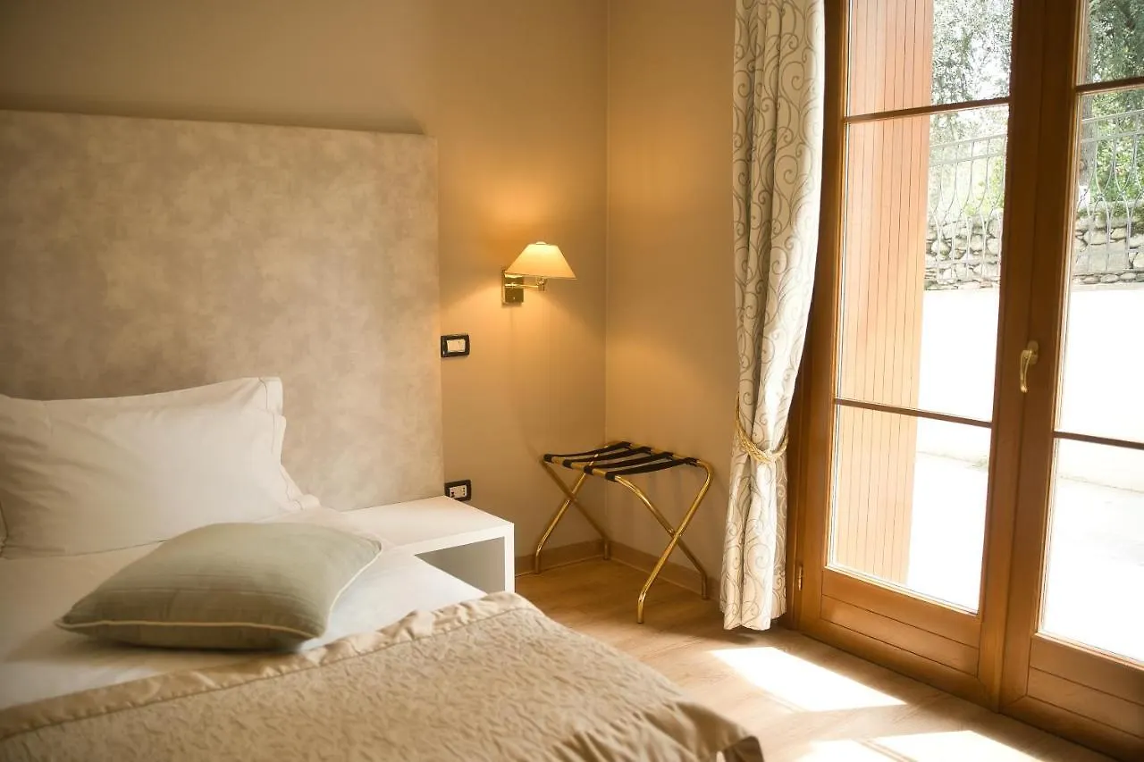 Hotel Villa Maria Au Lac Toscolano Maderno